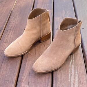Dolce Vita Tan Ankle Boots